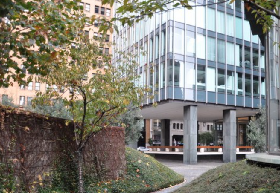 One Bush Plaza and Its Environs